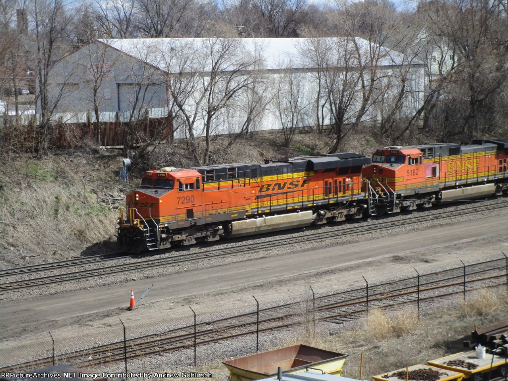 BNSF 7290